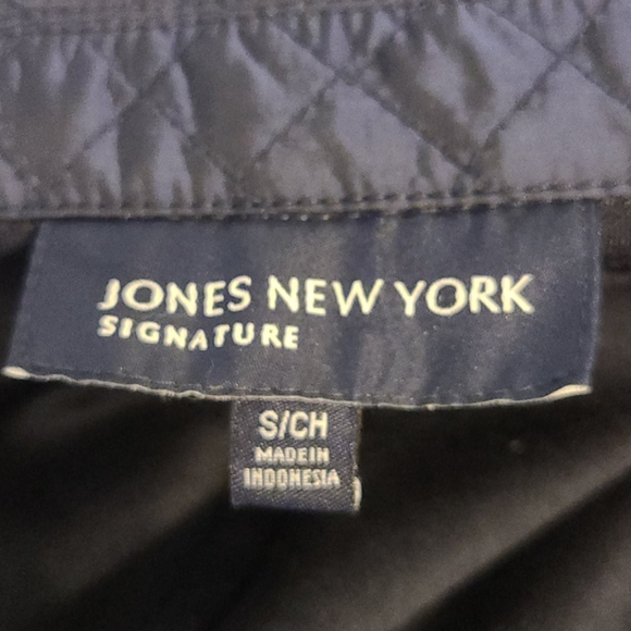 Jones New York Signature Quilted Jacket - Picture 8 of 9